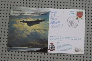 AVRO VULCAN Auflösung der Nr. 35 Sqn 28 Feb 1982 CREW SIGNED Cover - Bild 1 von 2