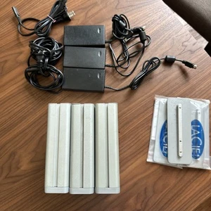 LACIE D2 3 External Hard Drive Extreme And Power Supplies NO DRIVES - Afbeelding 1 van 11