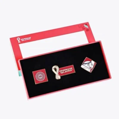 Copa Mundial de la FIFA Qatar 2022 mascota La'eeb pin insignia LOGO fútbol lugares fútbol Foto 1 de 4