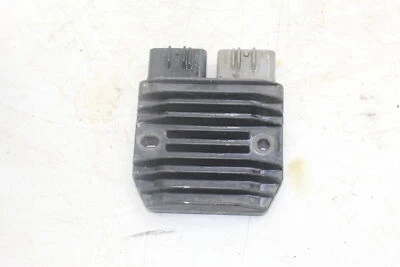 06-10 Regulador de voltaje rectificador Yamaha Apex GT RX10GT 5jw-81960-00-00 Foto 1 de 4