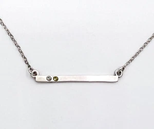Lisa Leonard Sterling Silver Cross Bar Birthstone Necklace Peridot 18 in - Picture 1 of 9