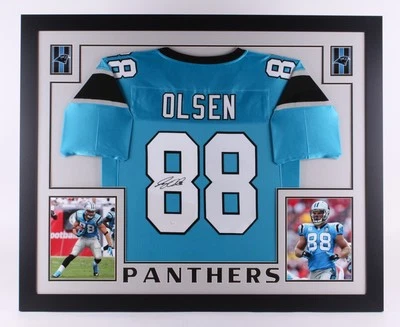 Camiseta deportiva firmada por Greg Olsen de los Carolina Panthers 35" x 43" con marco personalizado (certificado de autenticidad JSA)  Foto 1 de 4