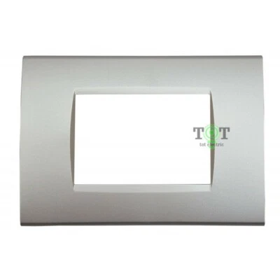 TOT PLACCA LIVING LIGHT TECH 3 POSTI COMPATIBILE COME BTICINO LNA4803TE