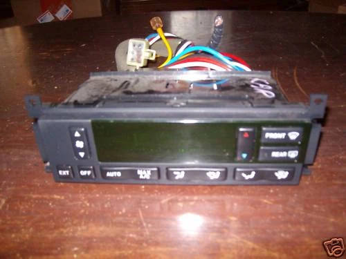 2000 2001 2002 CONTINENTAL CALOR AIRE ACONDICIONADO CLIMATIZACIÓN CLIMATIZACIÓN OEM USADO ORIGINAL LINCOLN Foto 1 de 1