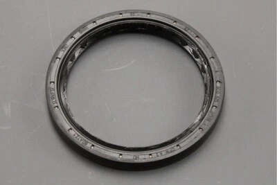 Genuine VW Audi Skoda SEAT rear differential shaft oil seal 0CQ525596A - Image 1 of 3