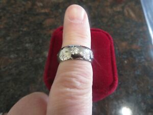 14 K SOLID White GOLD  Band RING  With Diamond  8.3 gr  Sz  61/2