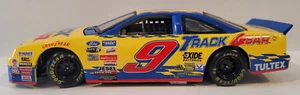 Jeff Burton 1/24 scale # 9 Track Gear  1997 Ford Thunderbird by Action - Picture 1 of 13
