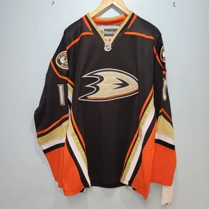 Camiseta CCM Reebok Anaheim Ducks #10 Corey Perry Talla 54 Negra NHL Ala Derecha Nueva con Etiquetas - Imagen 1 de 17