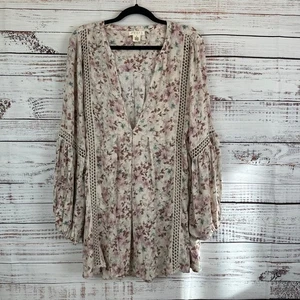 Womens NWT Festi TORRID Cream Blush Floral V Neck Flowy Oversized Tunic Top 2X - Picture 1 of 7