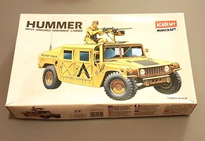ACADEMY minicraft 1350 HUMMER M1025 ARMORED ARMAMENT CARRIER scala 1:35 - Immagine 1 di 3