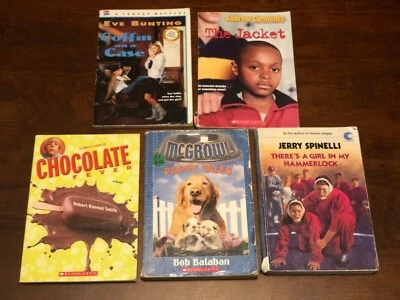 LOT OF 5 CHILDREN'S - YOUTH CHAPTER BOOKS (Chocolate Fever, Puppy Tales, + 3) - Image 1 of 4