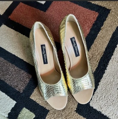 Beverly Feldman Gold Open Tor Heels  - Image 1 of 4
