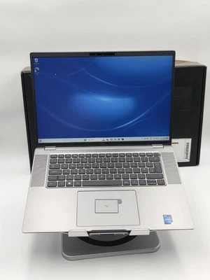 New Open Box Dell Latitude 7640 16" Laptop Intel i7 32GB 1TB SSD 4G eSIM Win 11 - Image 1 of 4