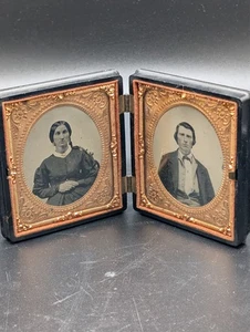 Daguerreotype 6th Plate Handsome couple 1850s double case - Picture 1 of 4