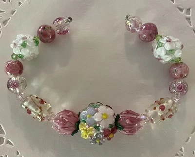 "Nuevo 8"" Hilo Exquisito Blanco y Rosa Floral LampWork Cuentas de Vidrio 10-20 mm" Foto 1 de 3