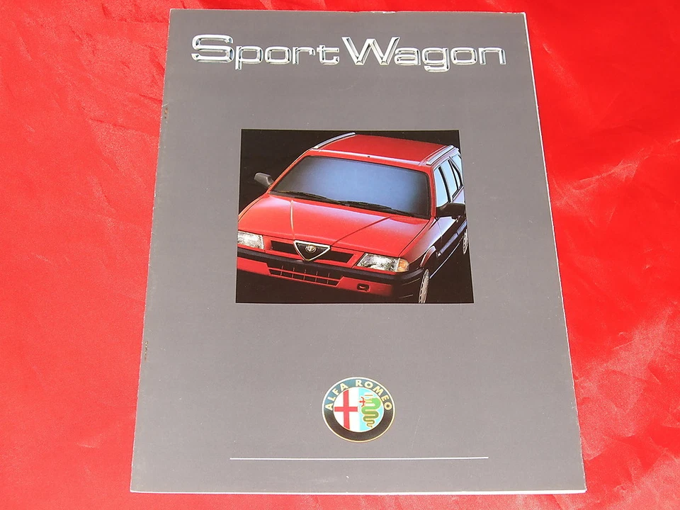 ALFA ROMEO 33 Sport Wagon 1.7 IE Boxer 16V folleto Depliant de 1990 Foto 1 de 1