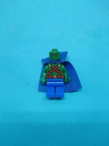 Lego DC Super Heroes Minifigure Martian Manhunter - Cape with Collar 76040! - Picture 1 of 4