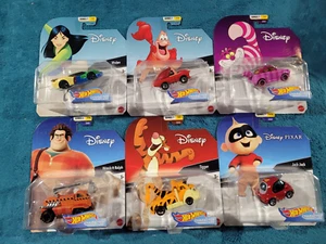 Hot Wheels Disney Serie 7 Coches Personajes 6 Coches Set Tigger, Jack, Jack, Mulan - Imagen 1 de 13