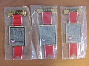 3 1989 VOLKSWANDERTAG WANDER-U.VOLKSSPORTFREUNDE FRANKFURT A.MAIN MEDALS - Picture 1 of 4