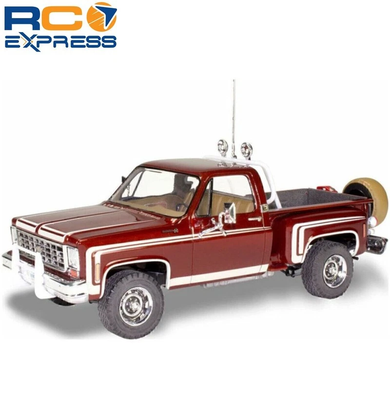 Revell 1/24 76 Chevy Sport Stepside Pickup 4X4 RMX854486 - Image 1 of 1