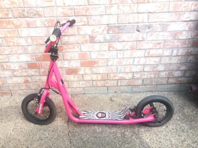 复古风格 MONGOOSE Expo 滑板车 粉色 带鹅颈和后钉 — 第 1/4 张图片