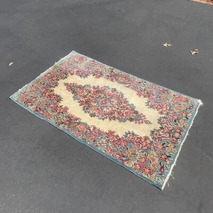 Antique Oriental early 20th century wool rug 3’x5’ - Picture 1 of 9