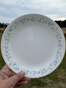 Set of 3 Corelle Country Cottage Salad Plates 8.5 Made in USA Blue Hearts - Picture 1 of 8