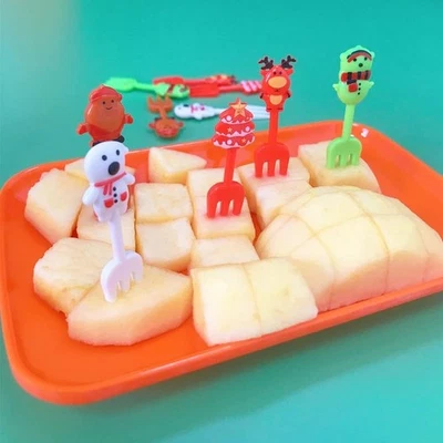 Palitos de frutas de plástico palitos de comida infantil lancheira reutilizáveis palitos de dente, Natal fofo - Imagem 1 de 4