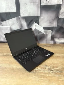 Portátil Fujitsu LIFEBOOK U7410 14" IPS FHD i5-10310U 16GB 256GB LTE Windows 11 - Imagen 1 de 17