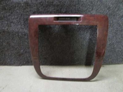 2011 Chevrolet Impala Radio Dash Bezel - Woodgrain  - Imagem 1 de 4