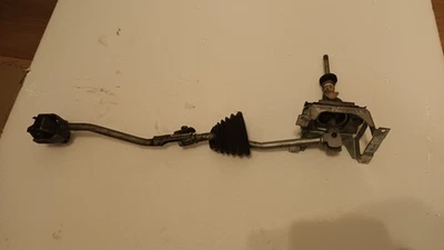 Audi S4 S6 100 C4 Selector de marchas caja de cambios manual 4A0711264 C # Foto 1 de 4