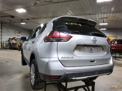 2018 Nissan Rogue Gas Fuel Filler Door Lid Cover Silver Foto 1 de 3