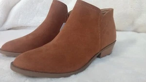 Time & Tru Bootie Ankle Boot Shoe Faux Suede Memory Foam Cognac SIZE 8 NWT - Picture 1 of 9