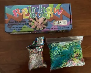 Rainbow Loom Crafting Kit-Box- Loom, Metal Hook, Mini Rainbow Loom, 600 Band + - Picture 1 of 11
