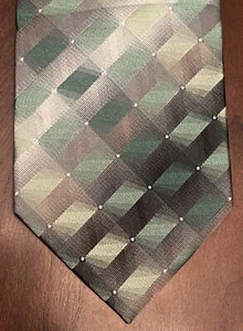 Corbata de cuello Van Heusen verde 100 % seda para hombre hecha en China - Imagen 1 de 9