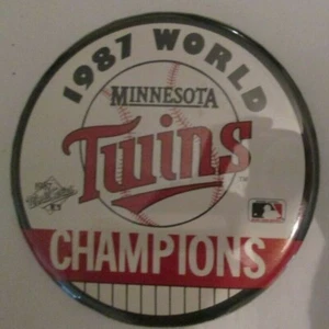 1987 Minnesota Twins world series baseball champions shirt pin 3 1/2" - Picture 1 of 2