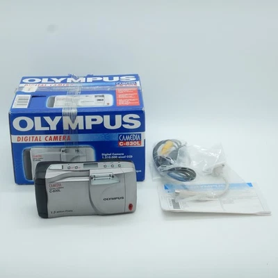 Olympus CAMEDIA C-830L Digitalkamera 1,3 MP 3x Zoom Silber Vintage Retro - Bild 1 von 4