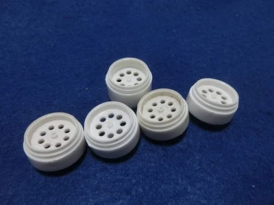 Ruote Tamiya Mini 4WD diametro medio tipo 1 e 3 usate telaio usato - Immagine 1 di 2