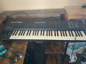 yamaha v50 synthesizer - Picture 1 of 6
