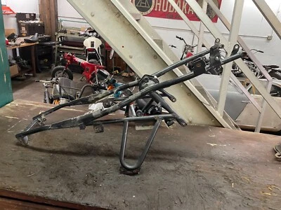 2001 BMW R1150GS задний подрамник сиденье задний Chasis R1150 GS 1150 - Изображение 1 из 4