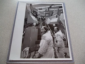 Foto de entrenamiento de colección Young/Stafford Apolo 10 NASA - Imagen 1 de 2