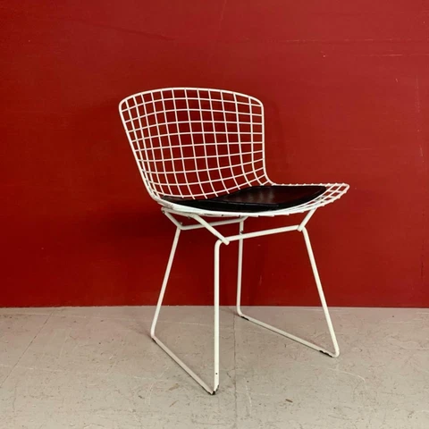 VINTAGE HARRY BERTOIA WHITE POWDER COATED SIDE DINING CHAIR MIDCENTURY #3284 Cover