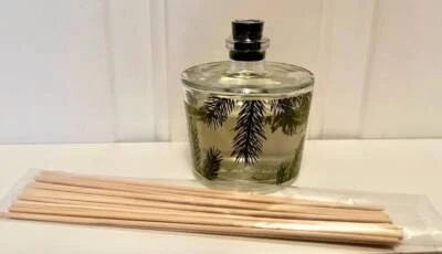 THYMES FRASIER FIR OIL DIFFUSER & REEDS~7.75 OZ~PINE NEEDLE~NEW, SEALED, NO BOX - Image 1 of 4