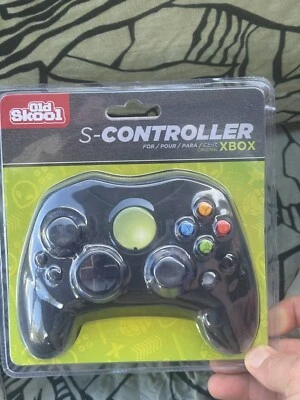 Old Skool Black Wired S-Type Controller for (Original XBOX) - Image 1 of 2