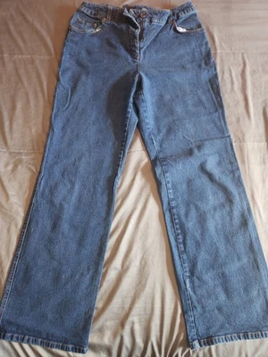 Jones Wear Sport  Blue Jeans Womens Size 14 - Image 1 of 4