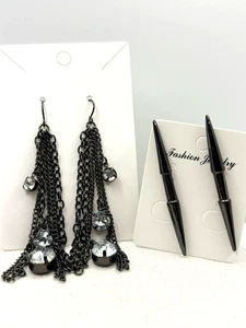 Grunge Spike Barbell Ohrstecker und Multi Kette Strass Quaste Ohrringe Set 2 Paar - Bild 1 von 21