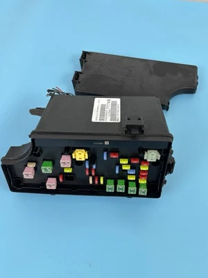 2010 DODGE AVENGER/ CHRYSLER SEBRING BCM TOTALLY INTERGRATED POWER P04692777AB - Image 1 of 4