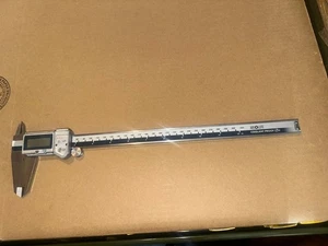 MITUTOYO CALIPER 300MM 12" IP66 - Picture 1 of 5