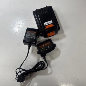 Cargador Black & Decker 18v Li-ion 90590289-05 y batería de 1,5Ah BL1518 EXCELENTE - Imagen 1 de 15