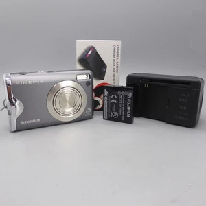 Fujifilm Digital Camera FinePix F20 LE 6.3MP Silver Tested - Picture 1 of 11